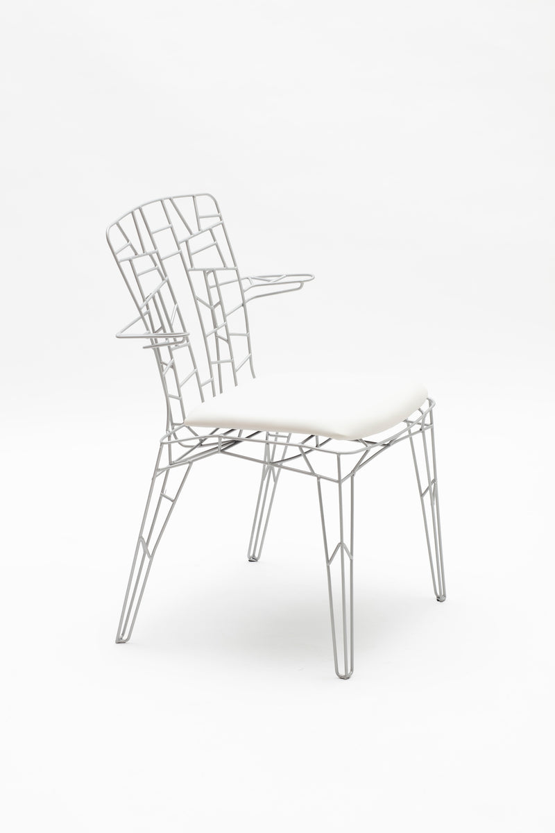 KOSMOS – Stackable chair