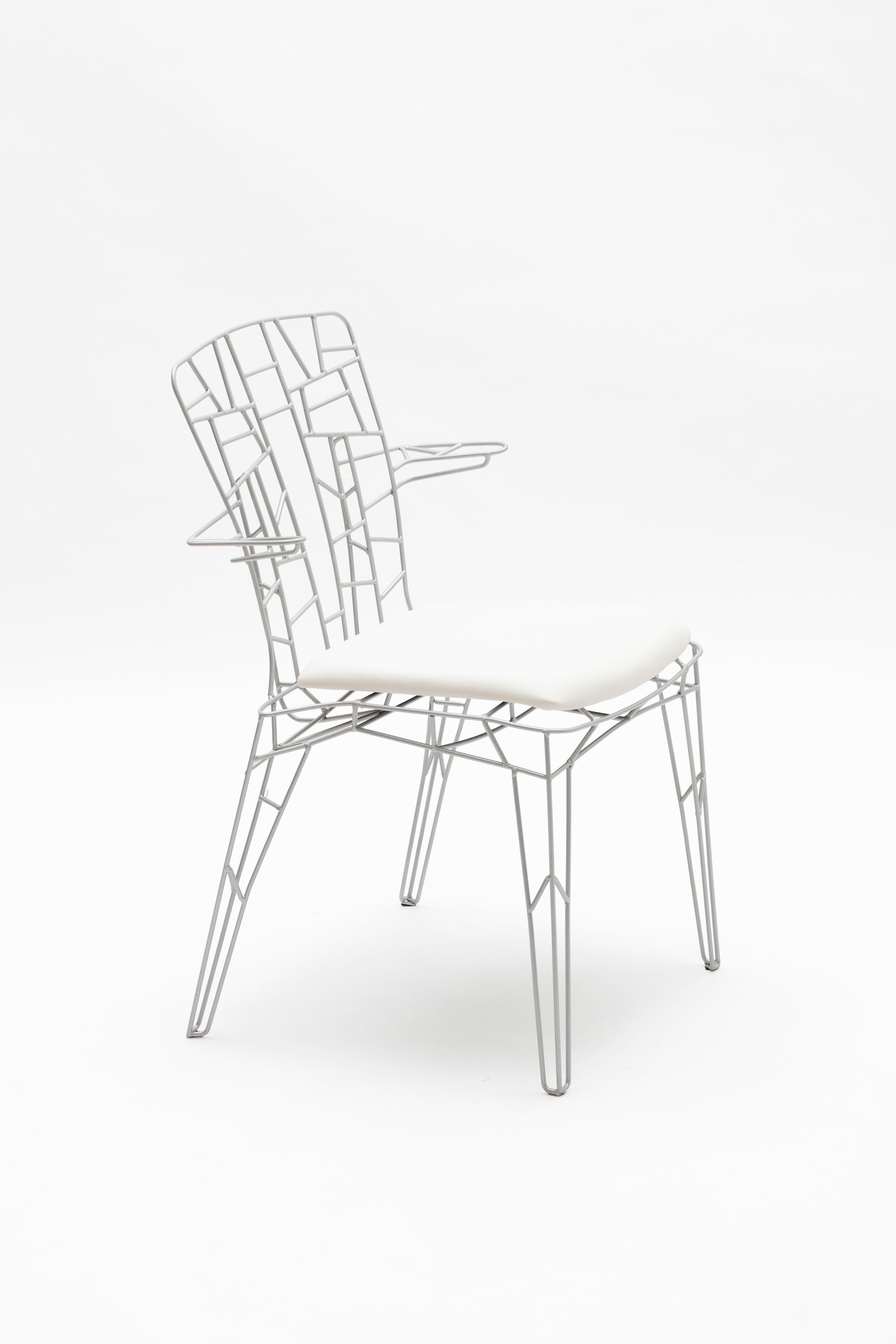 KOSMOS – Stackable chair