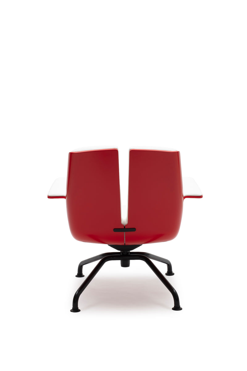 U&I – Lounge chair