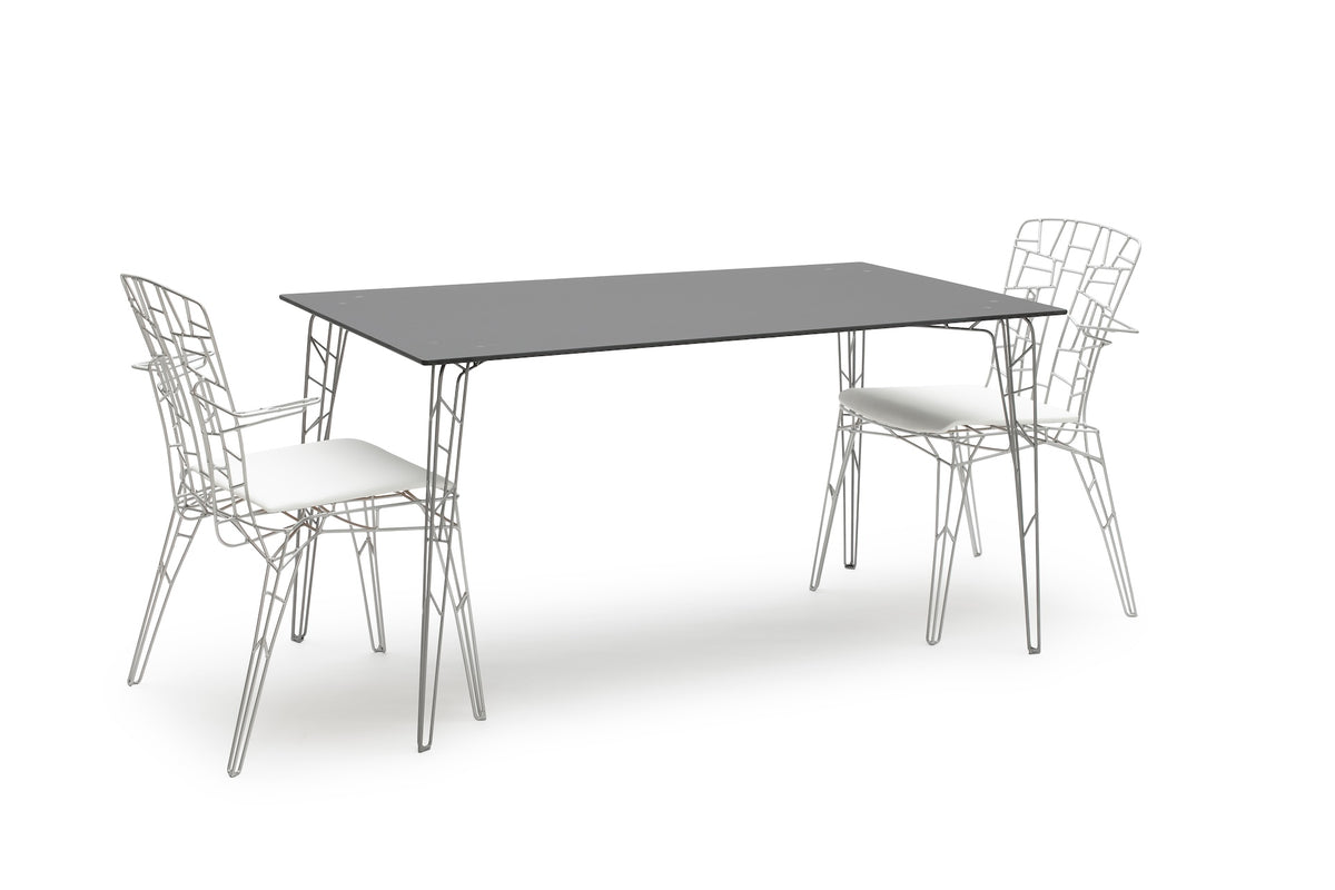 KOSMOS – Stackable chair